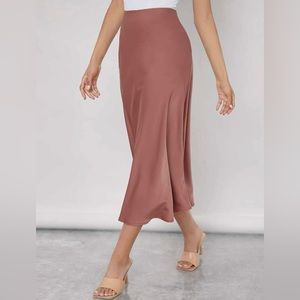 SHEIN Dust Pink Satin Skirt Size S
